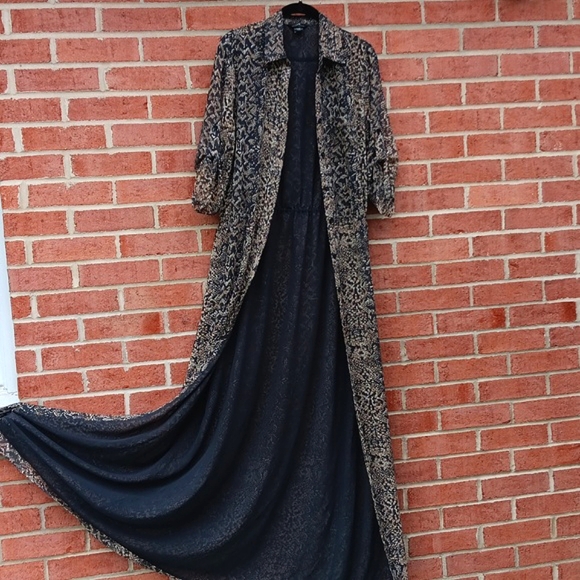 🔹️Moda International Maxi Dress - Picture 4 of 14